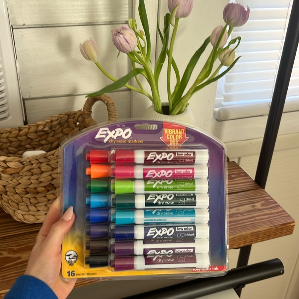 Expo Markers.